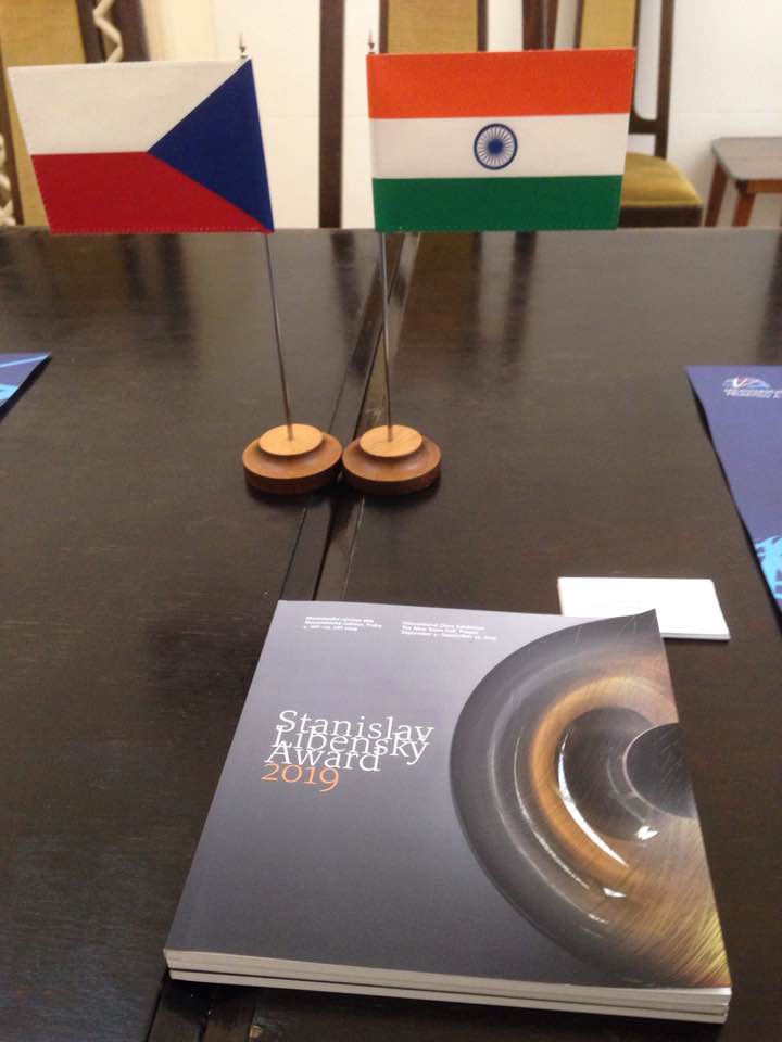 Návštěva Indické delegace v Praze - příprava výstavy INDIA 2019 / České umění skla Návštěva Indické delegace v Praze - příprava výstavy INDIA 2019 / České umění skla