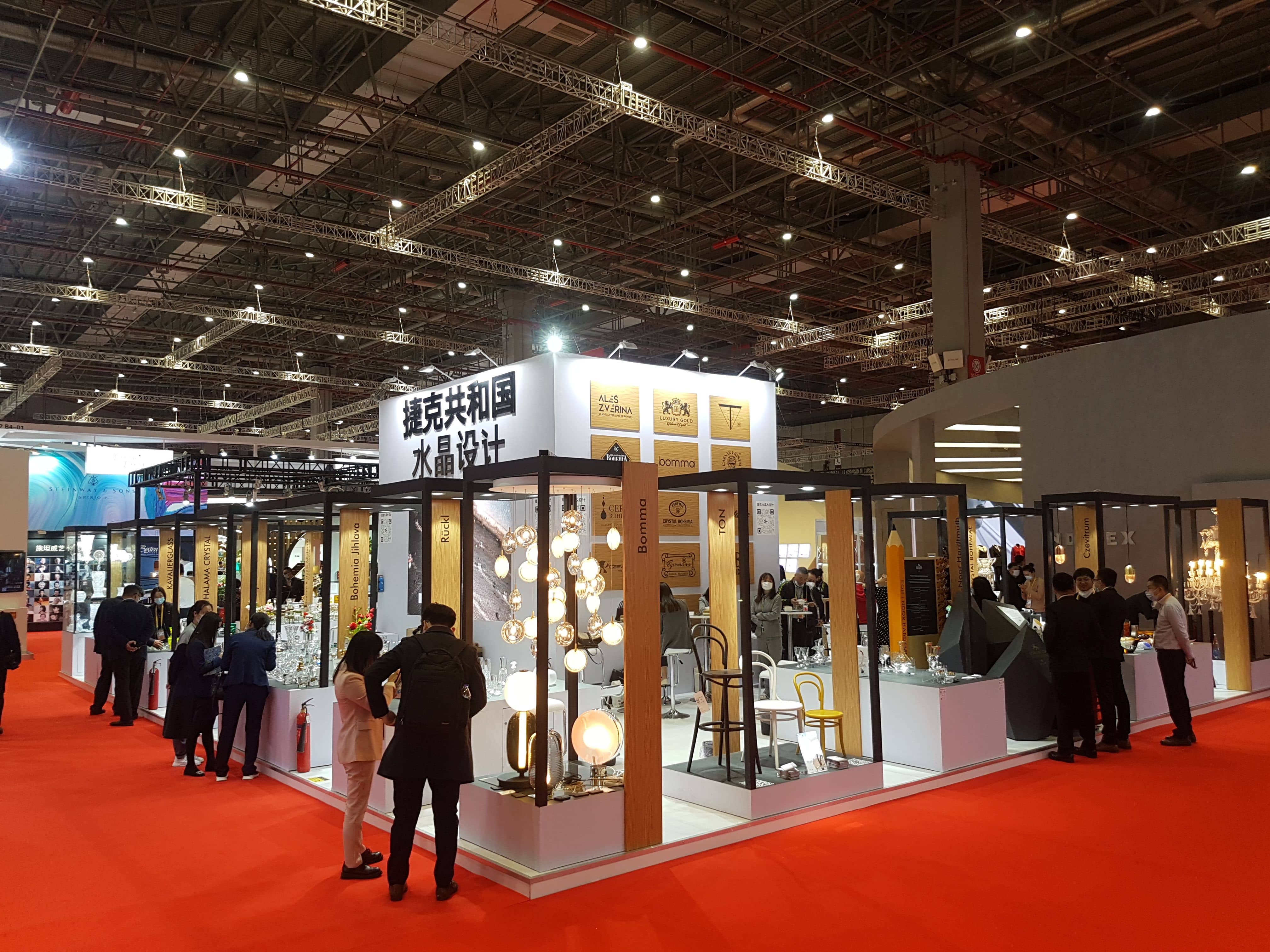 CIIE 2020 Sklo České umění skla - Český a moravský sklářský klastr CIIE 2020 Sklo České umění skla - Český a moravský sklářský klastr